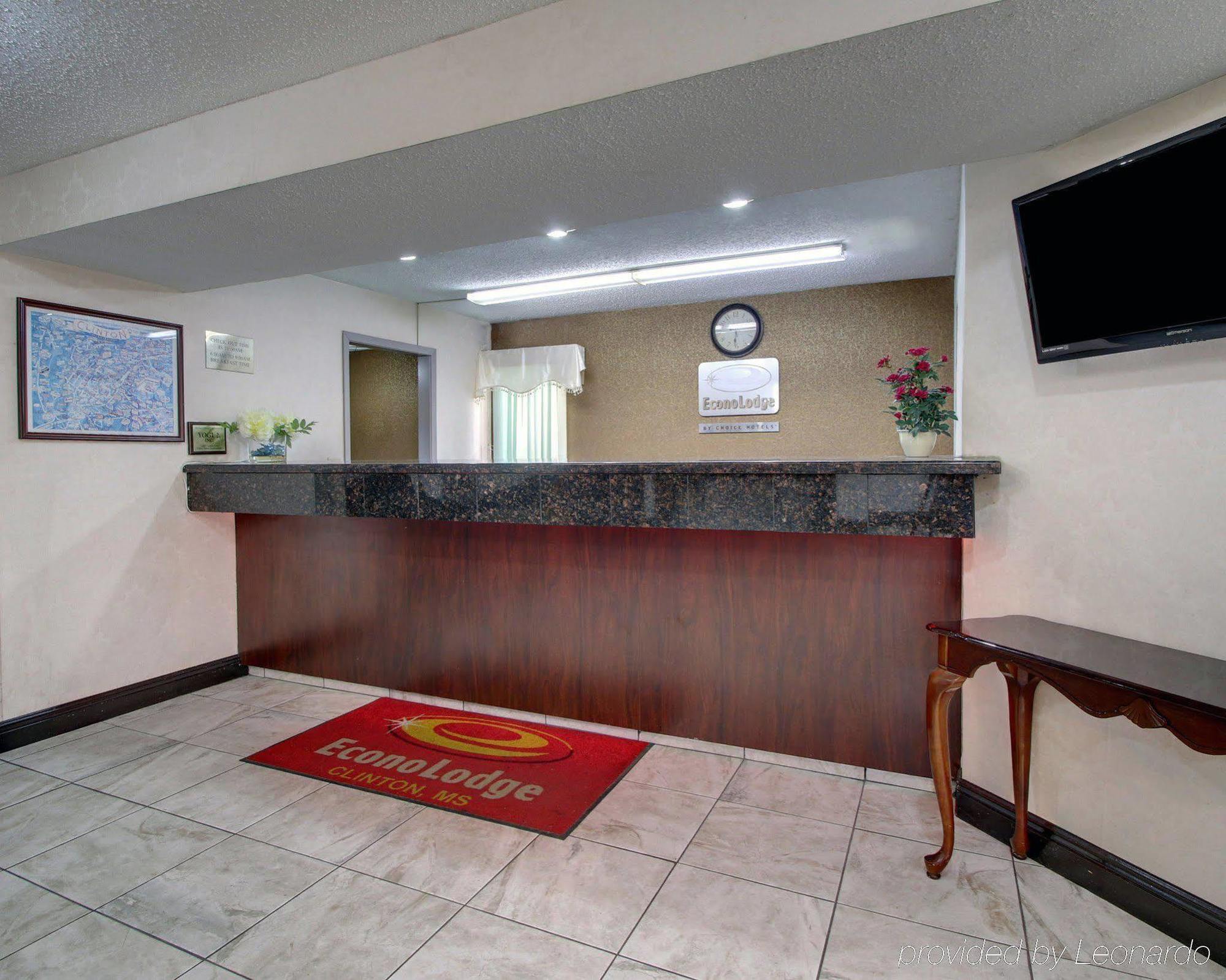 Econo Lodge Clinton Eksteriør billede